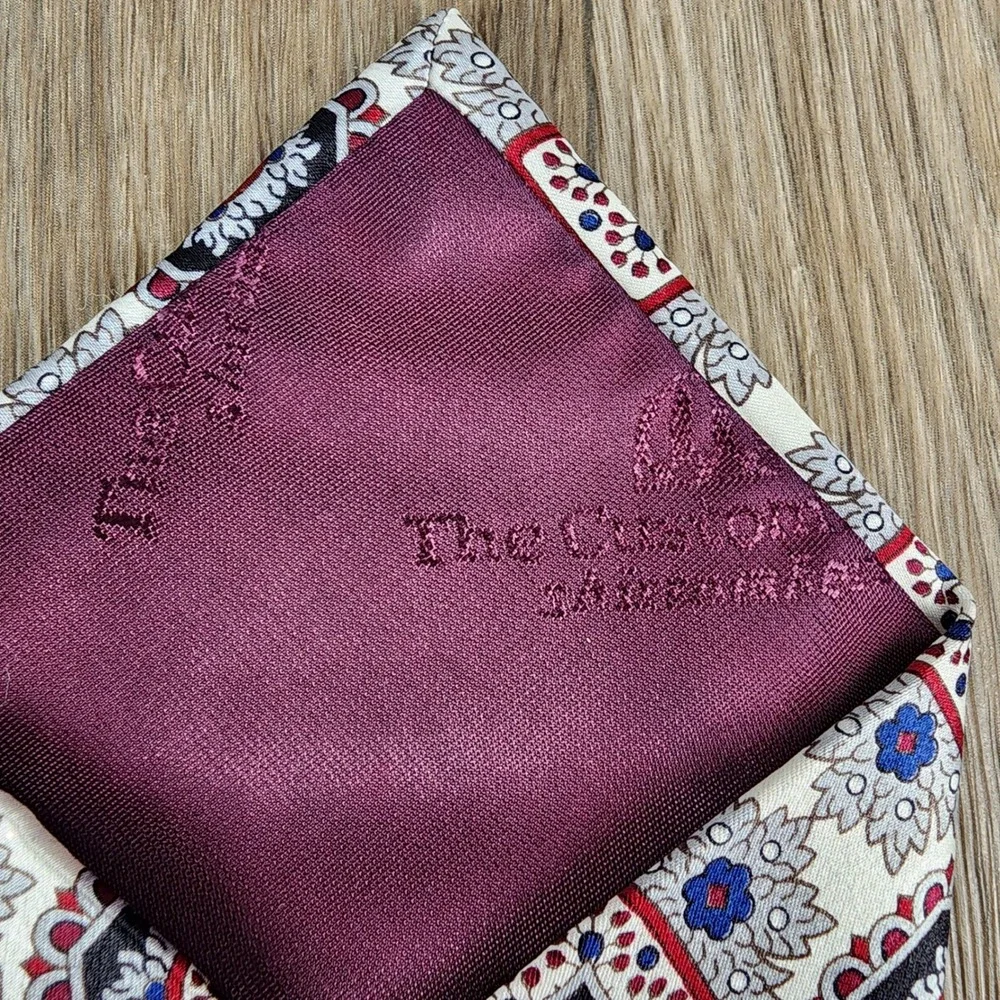 The Custom Shop‎ Silk Tie Red Navy Blue Geometric Medallion Hand Tailored USA